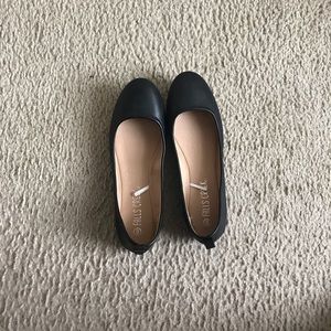 Dressy flats